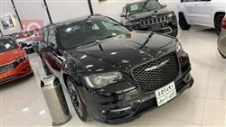 كرايسلر 300